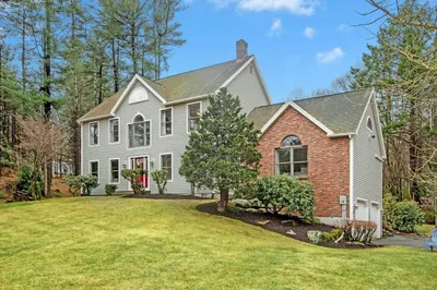 97 Willow Brook Rd 1