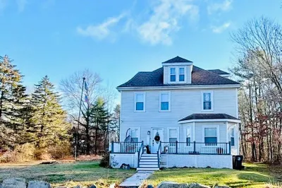 214 Winter St 1