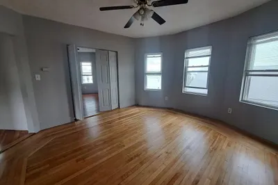 50 Clark St #3