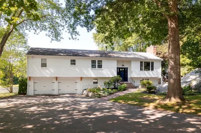 439 King St 1