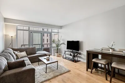10 Bowdoin St #514