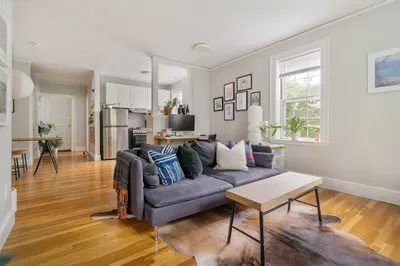 9 Ellery Street #33 1