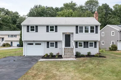 37 Burning Tree Rd 1