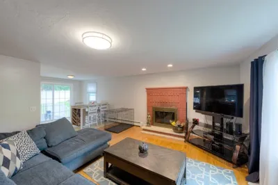 11 Waban Ave
