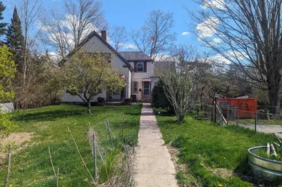 191 E Spring Street
