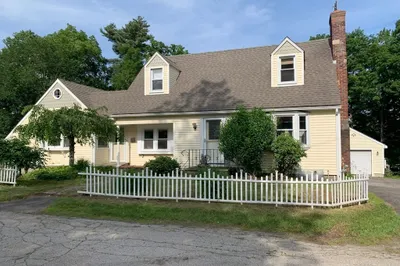 19 Locust Ave