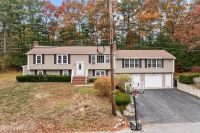 34 Surrey Drive 1