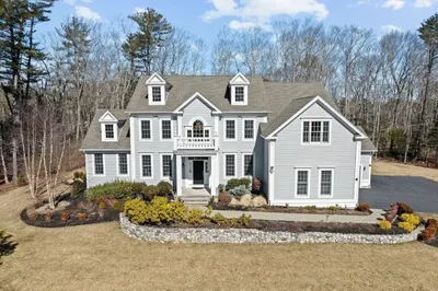 1 Curtis Farm Road 1