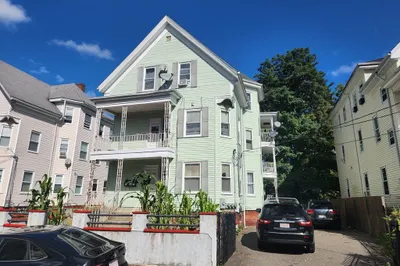 20 Lexington St 1