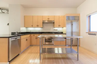 52 Athens St #3 1