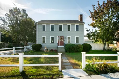 23 Charles St