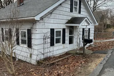 11 Williams St