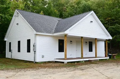 152 Ashby Road 1