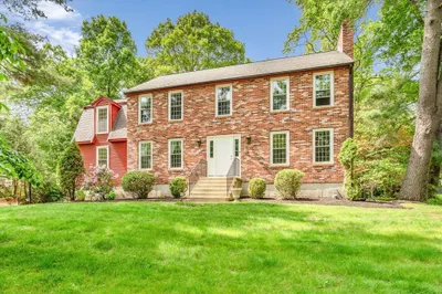 31 Alexander Rd 1