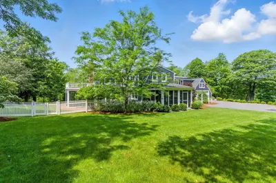 314 Grove St 1