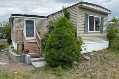3030 Cranberry Hwy #13