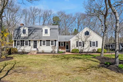 31 Holly Ridge Dr 1