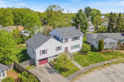 92 Shaw Rd 1