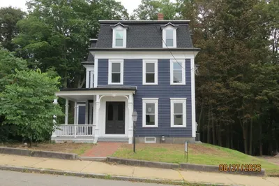 51 Grove Avenue 1