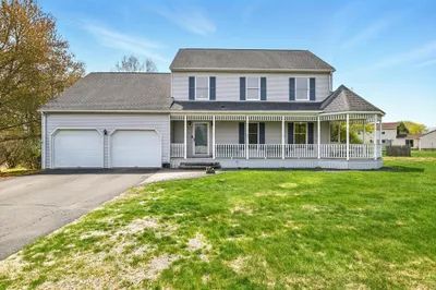 41 Denise Ln