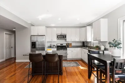 155 Franklin Ave #2