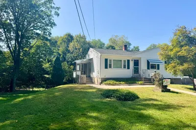 85 Woodland St