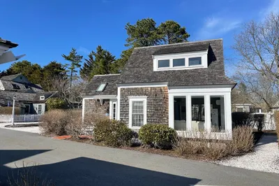 16 Hydrangea Lane #800 1