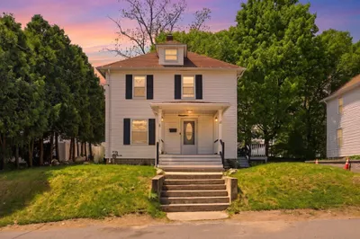 28 Parker Hill Ave 1