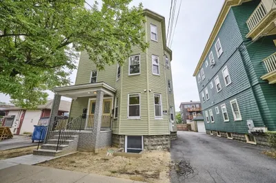 103 Grant St #1 1
