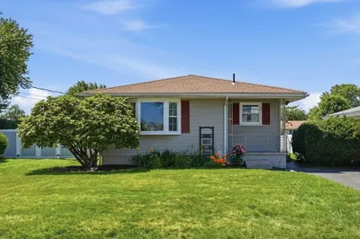 35 Beaumont Ave 1