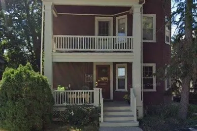 93 Florence St #2 1