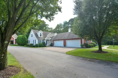 17 Braeburn Lane #17 1