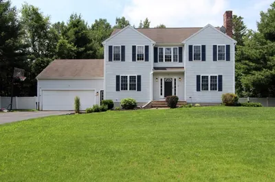 60 Sherwood Lane 1