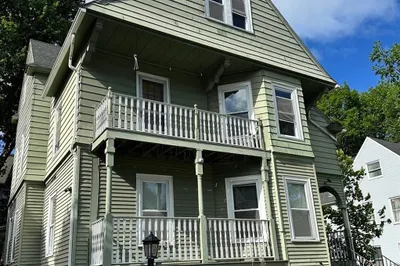 40 Orne St #2 1