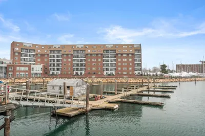 150 Lynnway #702 1
