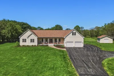 249 River Rd 1
