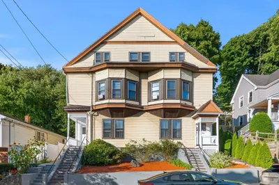 802 Winthrop Ave