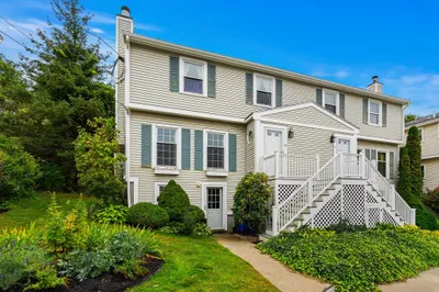 33 Arnold Terrace #33 1