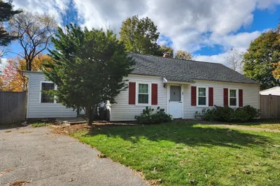 29 Rayburn Rd 1