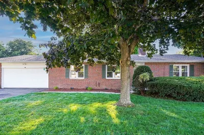 12 Skyridge Ln 1