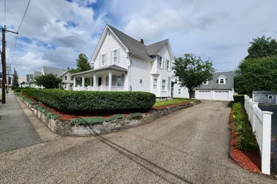 15 Alvarado Ave 1
