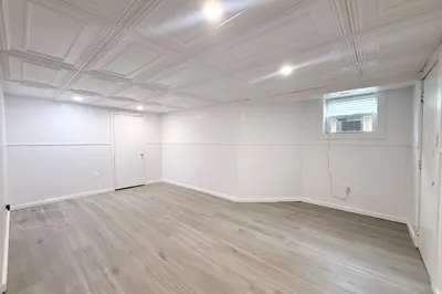 5 Stoneland Rd #4