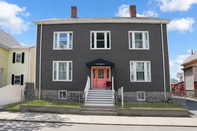 51 Bonney St 1