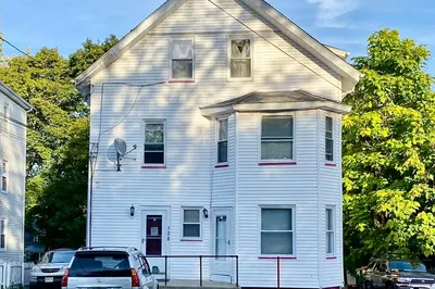 125 Broadway #1R