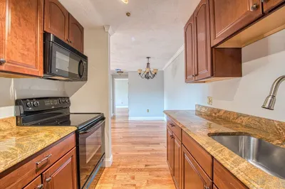 47 Juniper Rd #F9 1