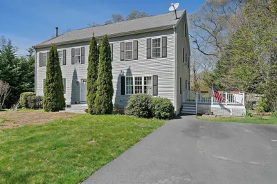 40 Hawley Avenue #40
