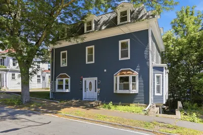 47 Newtonville Ave #3 1