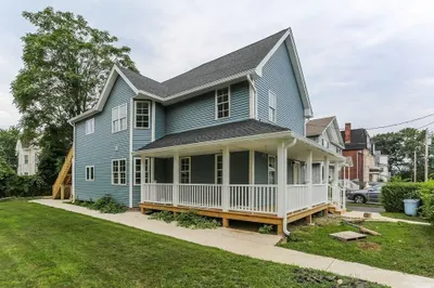 9 Emerson St 1
