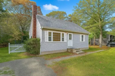 49 Saint Marks Rd 1