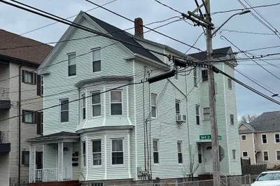 52 Swift Street